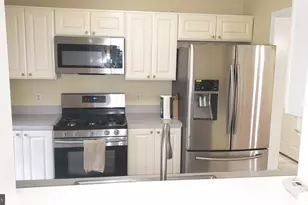 527 Red Bud Ct, Wilmington, DE 19805 - Photo 3