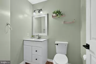 165 Versailles Ct, Newark, DE 19702 - Photo 13