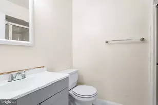 1802 Chelmsford Cir, Newark, DE 19713 - Photo 25