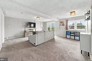 1412 Oak Hill Dr, Wilmington, DE 19805 - Photo 29