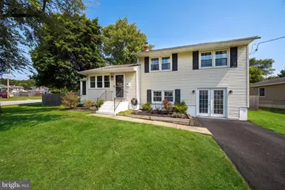 1412 Oak Hill Drive, Wilmington, DE 19805 - Photo 1
