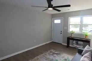 115 E Beaver Ct, Bear, DE 19701 - Photo 3