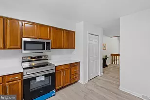 5437 Doral Dr, Wilmington, DE 19808 - Photo 9
