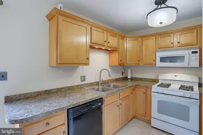 8 Renoir Terrace, Newark, DE 19702 - Photo 13