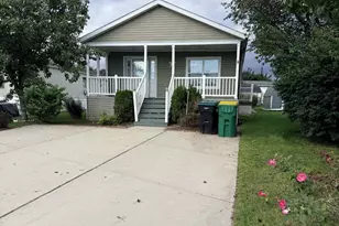 107 Herbert Ct, Bear, DE 19701 - Photo 1
