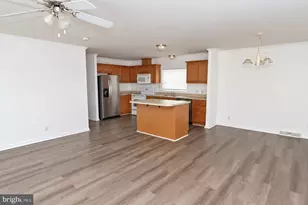 107 Herbert Ct, Bear, DE 19701 - Photo 3