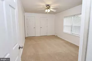 107 Herbert Ct, Bear, DE 19701 - Photo 9