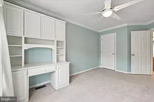908 N Waterford Ln, Wilmington, DE 19808 - Photo 17