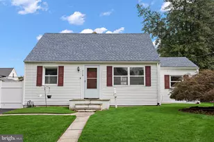 215 Decalb Ave, Wilmington, DE 19804 - Photo 1