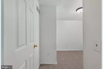 730 Clark Street, New Castle, DE 19720 - Photo 17