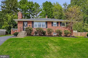 2449 E Parris Dr, Wilmington, DE 19808 - Photo 1