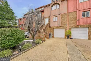 15 Servan Ct, Wilmington, DE 19805 - Photo 1