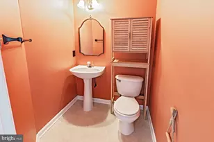 302 S Bridlewood Dr, Newark, DE 19702 - Photo 5