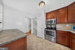 2426 Owen Dr, Wilmington, DE 19808 - Photo 9