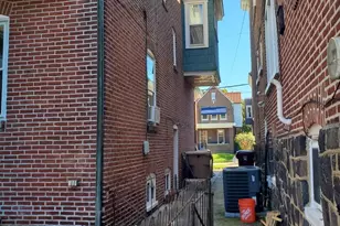 1033 N Clayton Street N, Wilmington, DE 19805 - Photo 5