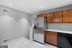 1207 Flint Hill Rd, Wilmington, DE 19808 - Photo 9