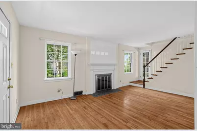 807 Woodsdale Road, Wilmington, DE 19809 - Photo 3