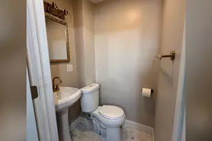26 6th Ave, Wilmington, DE 19805 - Photo 13