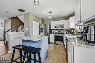 118 Versailles Ct, Newark, DE 19702 - Photo 7