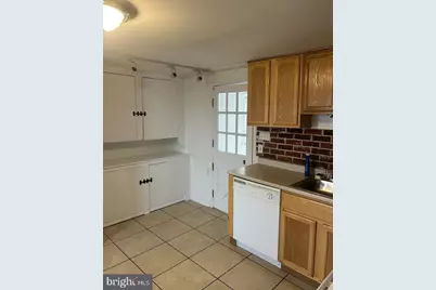 207 N Main Street, Saint Georges, DE 19733 - Photo 3