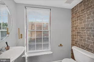 57 E McCaulley Ct, Wilmington, DE 19801 - Photo 19