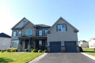906 Melissa Ct, New Castle, DE 19720 - Photo 1