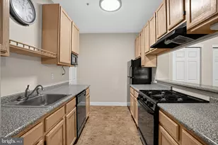 2503 Waters Edge Dr, Newark, DE 19702 - Photo 13
