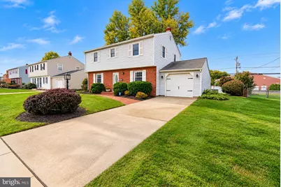 106 Colesbery Drive, New Castle, DE 19720 - Photo 1