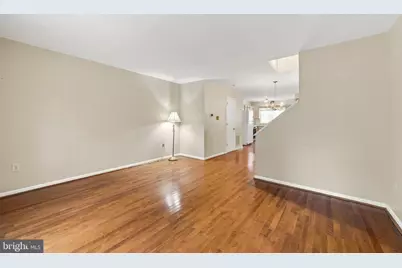 8 Woodfield Drive, Claymont, DE 19703 - Photo 15