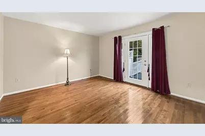 8 Woodfield Drive, Claymont, DE 19703 - Photo 13