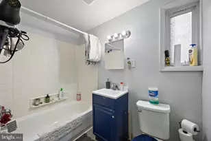 409 W 8th St, Wilmington, DE 19801 - Photo 13