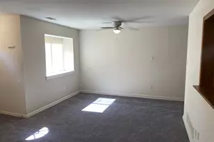 3401 Golf View Dr, Newark, DE 19702 - Photo 3