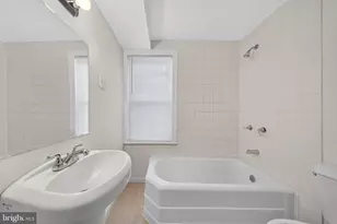 1006 W 3rd St, Wilmington, DE 19805 - Photo 17