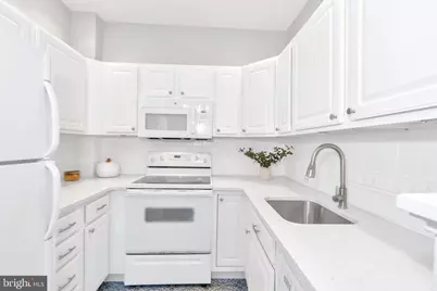 1305 N Broom Street #408, Wilmington, DE 19806 - Photo 11