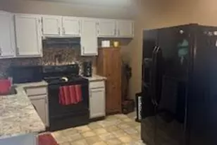 252 Douglas St, Elkton, MD 21921 - Photo 9