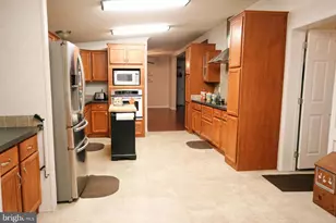 39 Queen Eleanor Dr, Elkton, MD 21921 - Photo 3