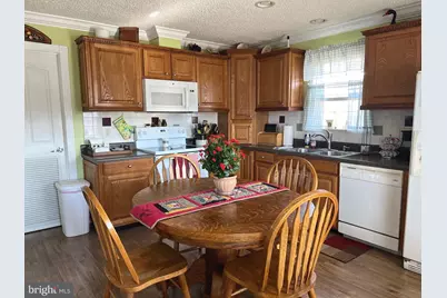 42 Queen Eleanor Drive, Elkton, MD 21921 - Photo 3