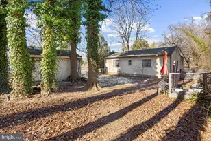 110 Rhode Island Ave, Earleville, MD 21919 - Photo 35