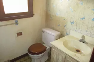 211 Greenwood St, Elkton, MD 21921 - Photo 3