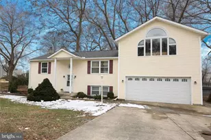 105 W Village Rd, Elkton, MD 21921 - Photo 1