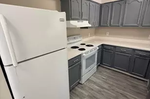 182 E Village Rd, Elkton, MD 21921 - Photo 3