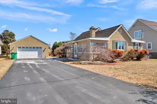 8 Maryland Ave, Chesapeake City, MD 21915 - Photo 3