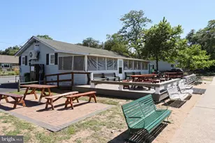 8 Maryland Ave, Chesapeake City, MD 21915 - Photo 3