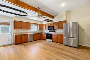 320 Cecil St, Chesapeake City, MD 21915 - Photo 11
