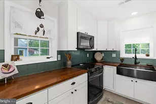 8 Anglewood Ave, Earleville, MD 21919 - Photo 15