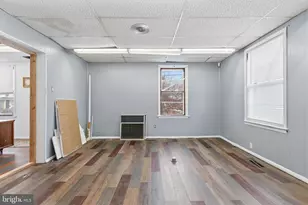 212 W Main St, Elkton, MD 21921 - Photo 11