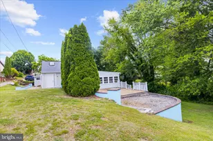25 Locust St, Earleville, MD 21919 - Photo 9