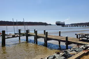 64 S Shore Rd, Elkton, MD 21921 - Photo 1