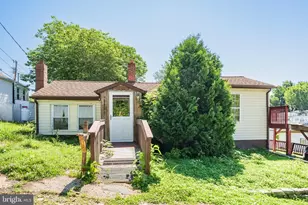 12 Linwood St, Earleville, MD 21919 - Photo 1