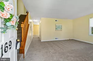 169 E Village Rd, Elkton, MD 21921 - Photo 3